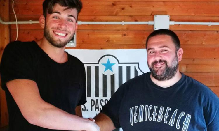 Colageo in compagnia del patron ©Facebook Passo Corese