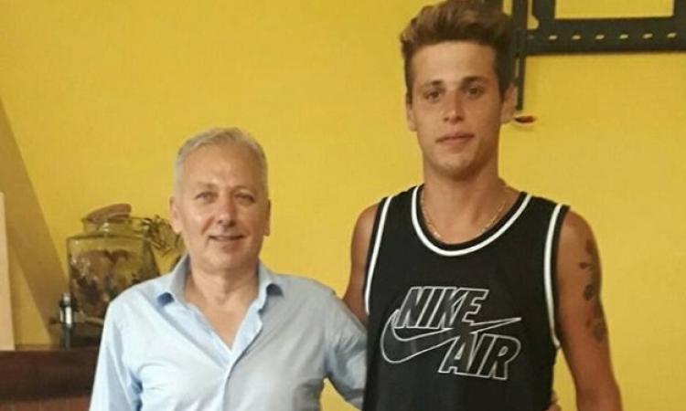 Matrone insieme al presidente Maddaluna