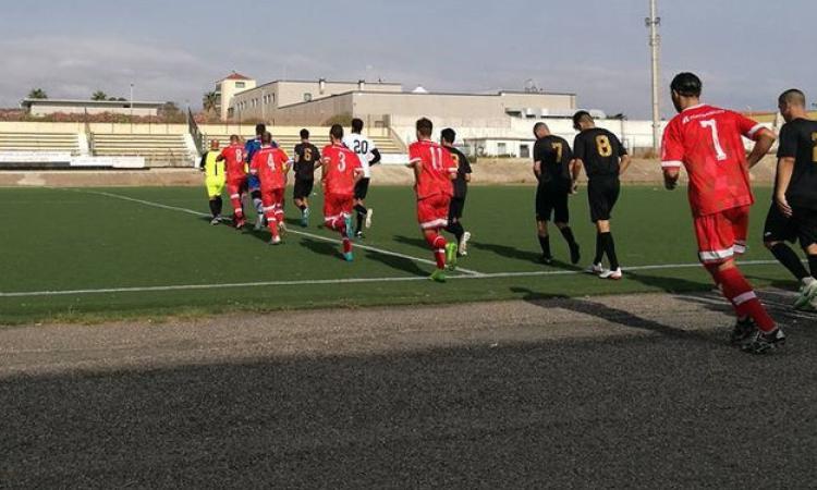 L&amp;apos;ingresso in campo delle squadre