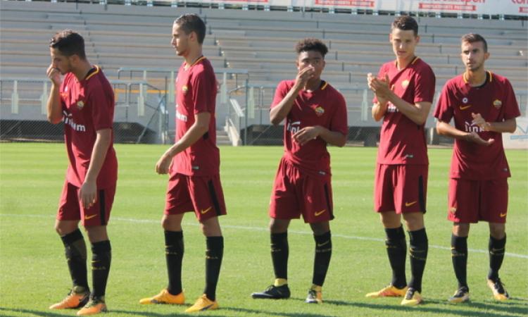 Semeraro, Ciofi, Besuijen, Celar e Valeau prima del fischio d&amp;apos;inizio (foto Mirna De Cesaris)