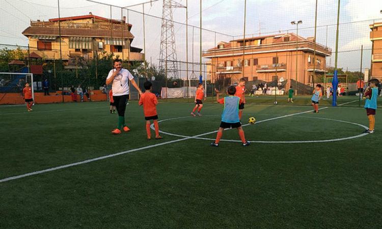 Primi calci in campo