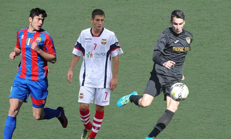 Fratini (con la maglia Perconti), Collacchi e Giurato