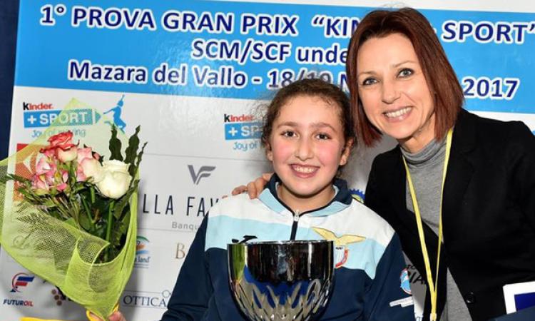 Beatrice Perugini con Valentina Vezzali (foto Trifiletti per Federscherma)