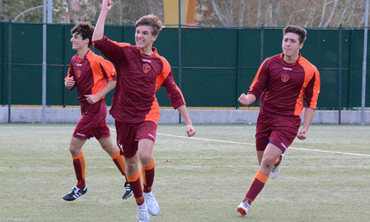 Falanga esulta dopo il vantaggio col Campus Eur . La Romulea vincera 3-2 ©Torrisi