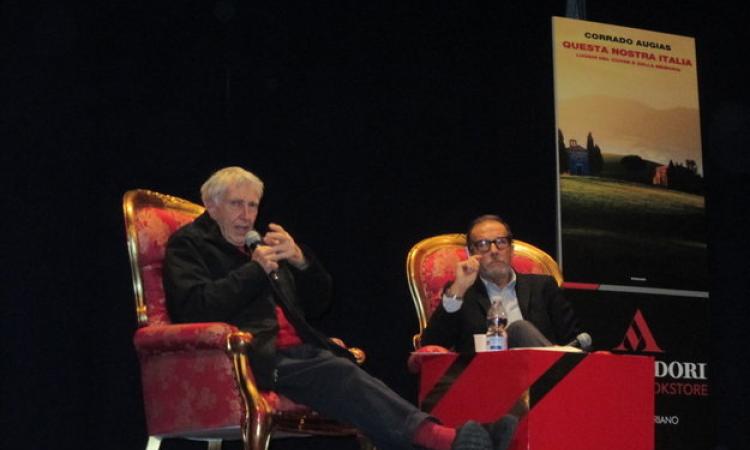 Auguias durante l&amp;apos;incontro