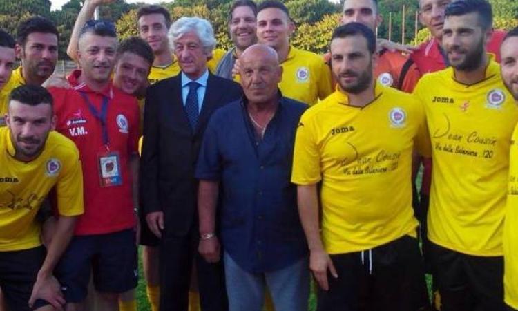 R. Morandi, Cannone e la squadra con Gianni Rivera (da Facebook)