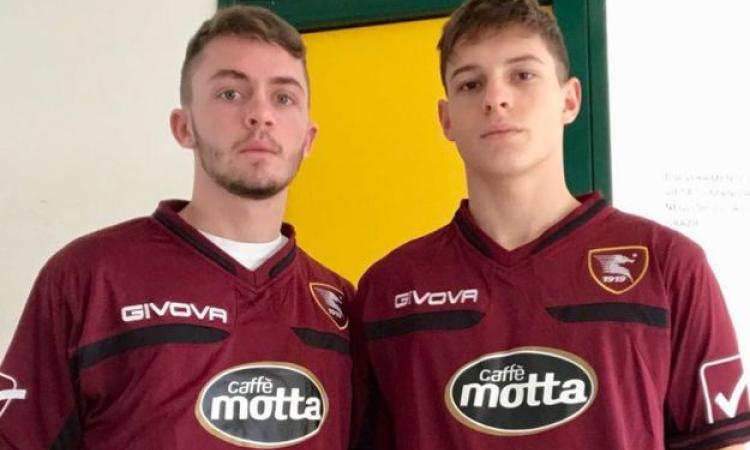 Bosson e Di Battista con la maglia della Salernitana