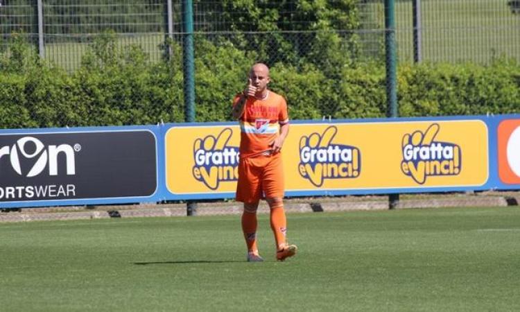 Gianluca Metta con la maglia della Lupa Roma (foto Lupa Roma FC)