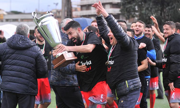 Stazi, a destra, esulta con Casciotti ©Del Gobbo
