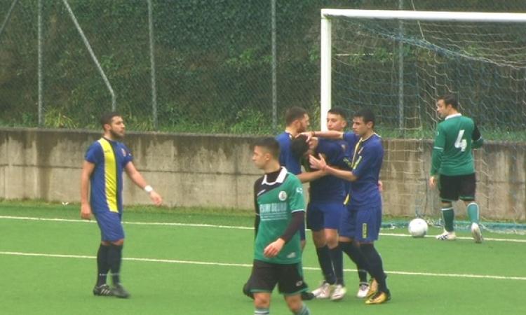 Toncelli dopo il gol ©acdguidonia.it