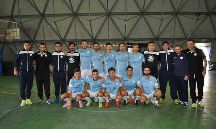 L&amp;apos;Under 21 veliterna