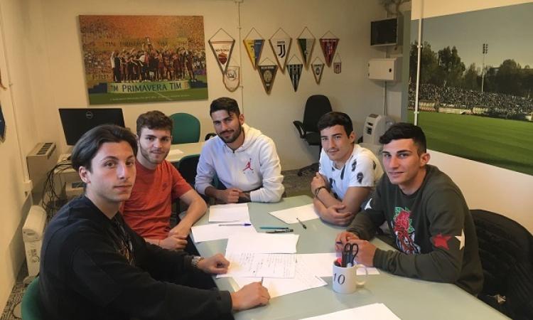 I cinque ragazzi di Talento &amp; Tenacia impegnati nel nuovo progetto