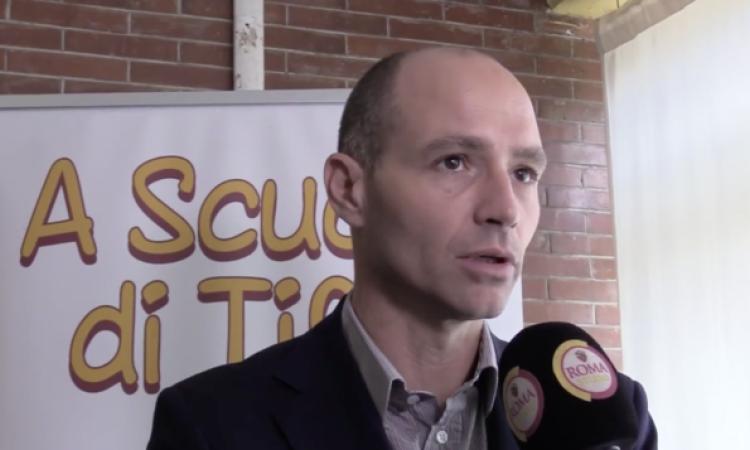 Daniele Frongia durante l&amp;apos;evento A Scuola di Tifo