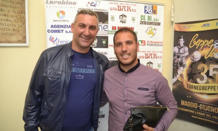 Massimiliano Martinelli (a sx) e il presidente De Santis @AtleticoTorrenova
