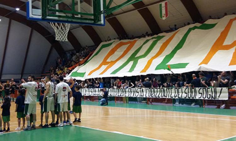 Il tifo del PalaIaia