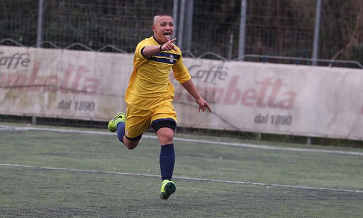 Arcella, suo il gol vittoria (foto Lori)