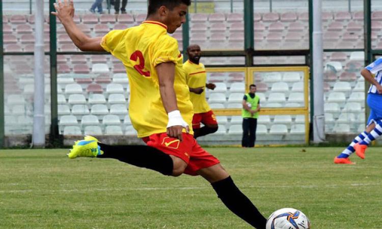 Vincenzo Polito con la maglia del Messina (&copy;Nino La Macchia)