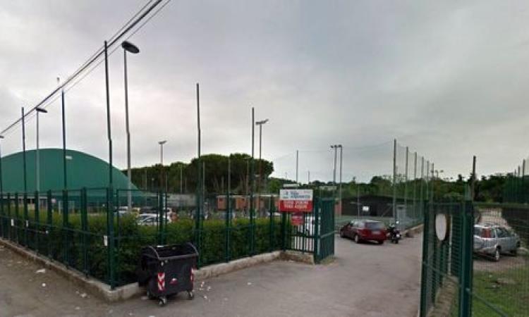 L&amp;apos;ingresso del centro sportivo Testa in via del Baiardo