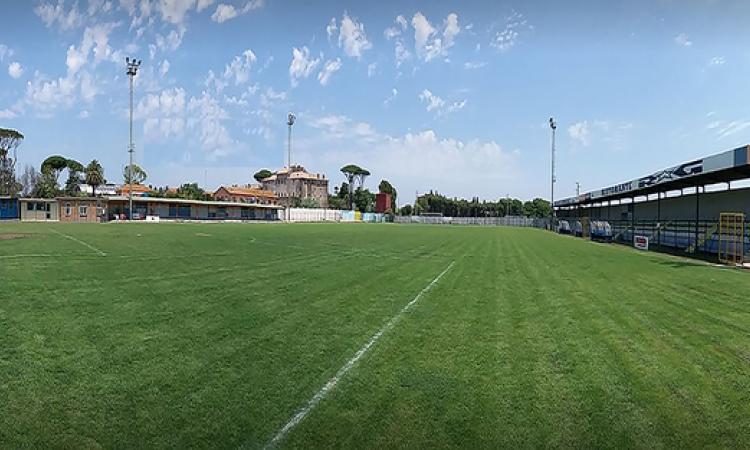 Il centro sportivo Emilio Darra recentemente saccheggiato da ignoti