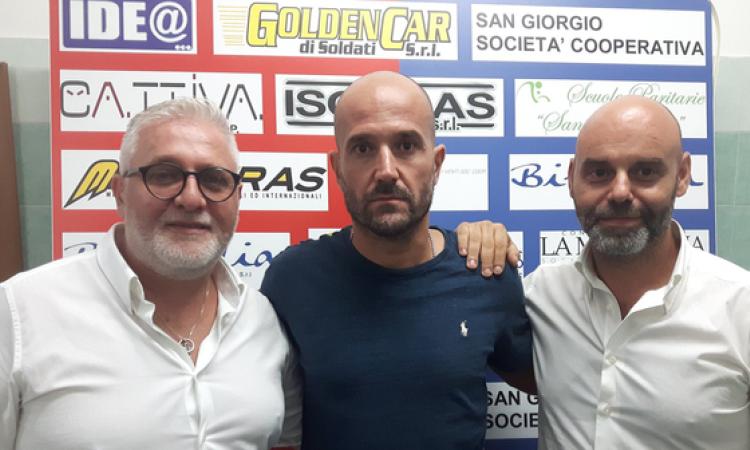 Alessio Piccheri firma a Pomezia