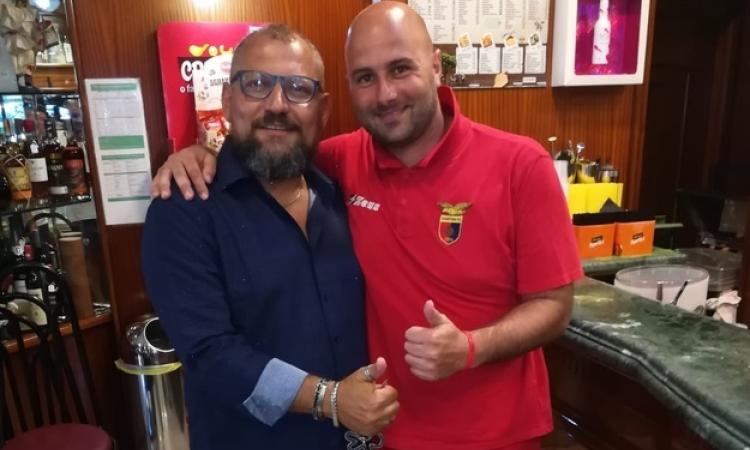 Mister Russo (a dx) insieme al DS Lombardi (foto FormiaCalcio)