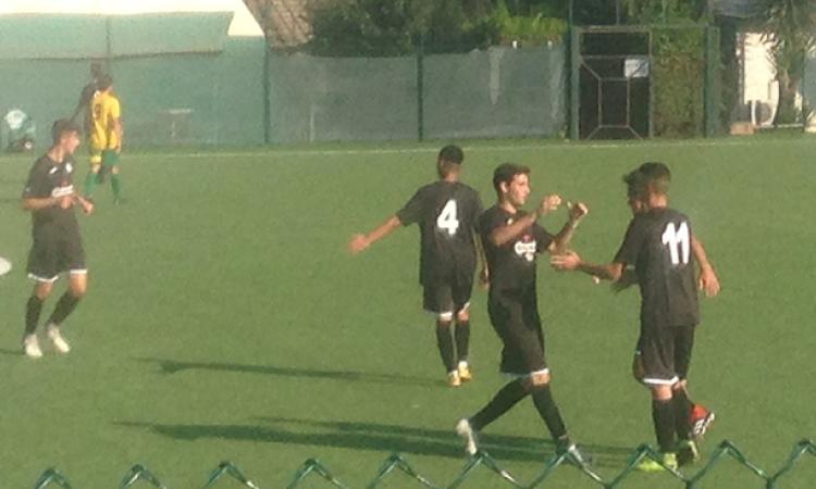 Il Campus esulta dopo il gol di Menghini ©GazReg