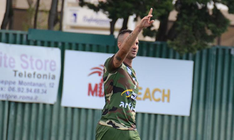 Delgado, autore di 4 gol ©Torrisi