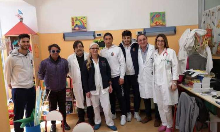 Il Rieti in visita all&amp;apos;ospedale ©Rieti