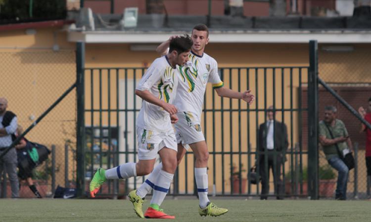 Grifone, punti d&amp;apos;oro ©Conti