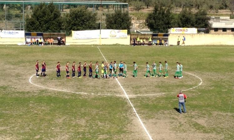 Calcio d&amp;apos;inizio (foto Suio)