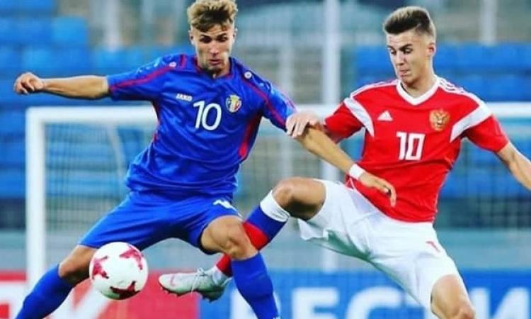 Obleac con la maglia della nazionale moldava
