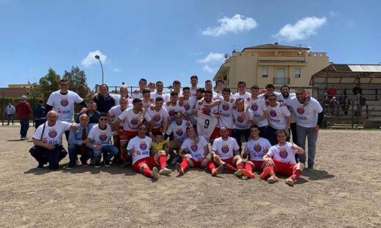La festa della Vis Sezze sul campo del Real Latina ©Facebook