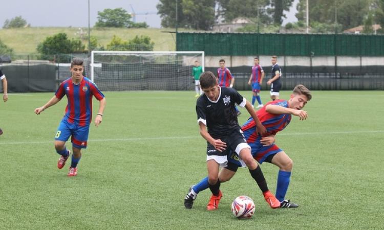 Azione di gioco tra Vigor Perconti e Torrenova (foto De Cesaris)