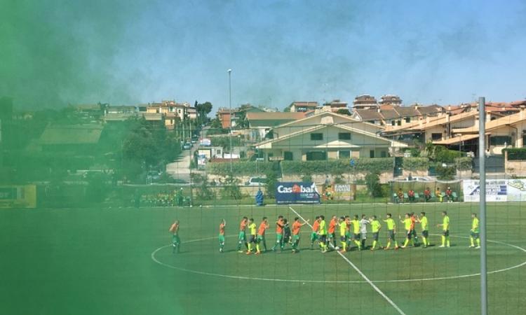 Squadre in campo al Manuali (FOTO GazReg)