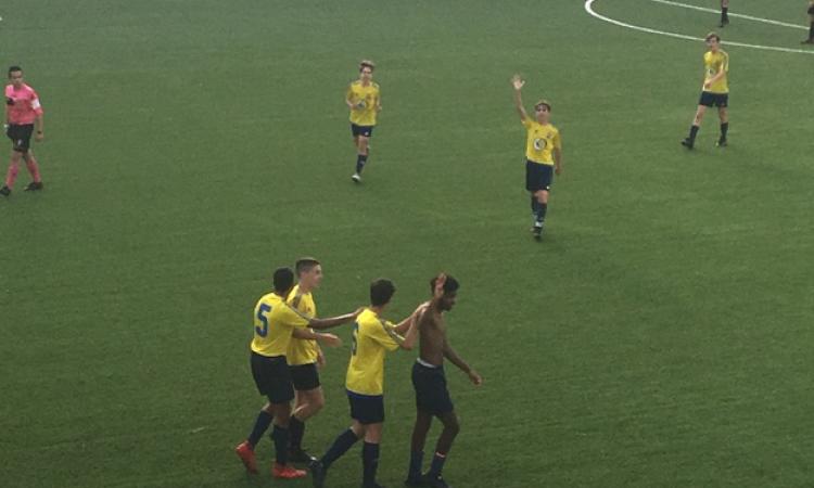 Ali Damba in esultanza dopo il terzo gol di giornata (FOTO GazReg)