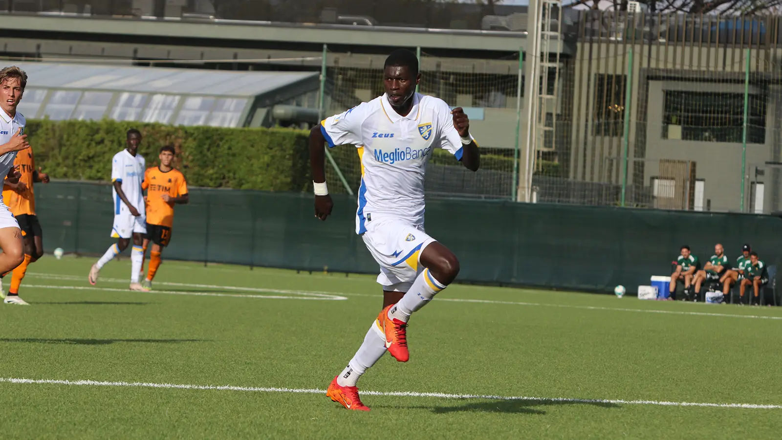 Ndoye, esterno del Frosinone