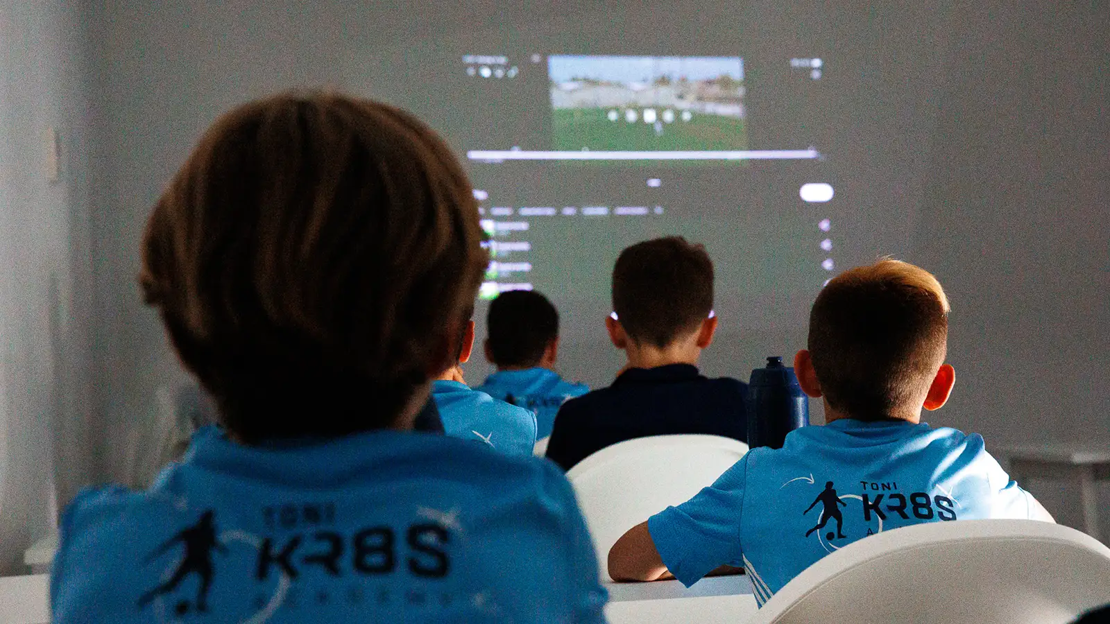 Video analisi partite presso la Tony Kroos Academy ©Veo