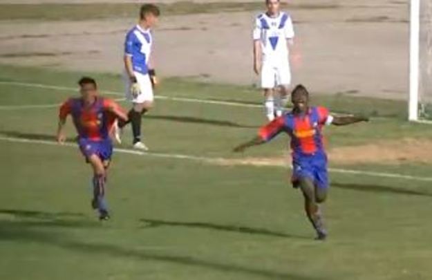 Bamba esulta dopo l'1-0