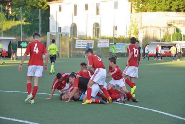 Esultanza Vivace FOTO Photosportroma.it