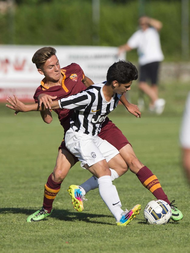 Riccardo Cappa durante un contrasto di gioco ©photosportiva.it
