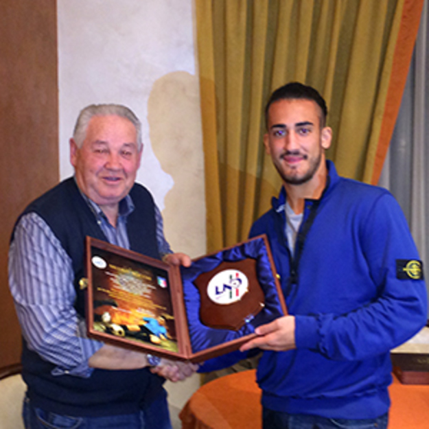 Calzolari premia Nicolò Rocchi foto © crlazio.info