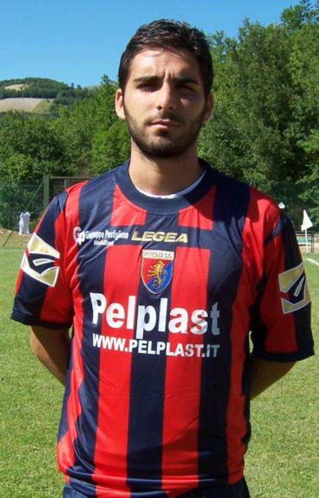 Scardini con la maglia del Potenza