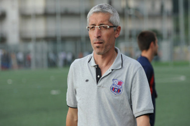 L'allenatore del Fondi, Stefano Liquidato