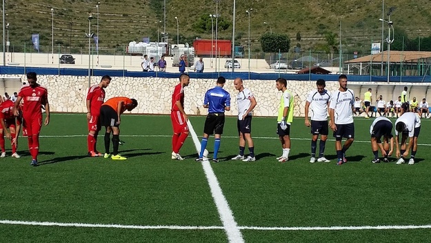 Uno scatto prima dell'inizio del match