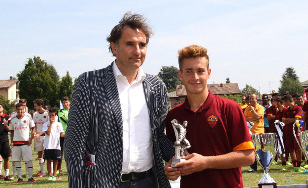 Bordin viene premiato ©www.memorialprevidi.it