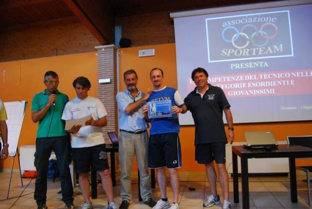 Il responsabile della scuola calcio dell'Eretum, Simone Guerrieri