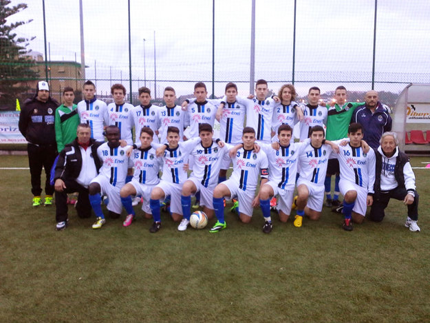 Il Civitavecchia classe '98 © civitavecchiacalcio1920.it