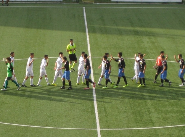 L'ingresso delle due squadre