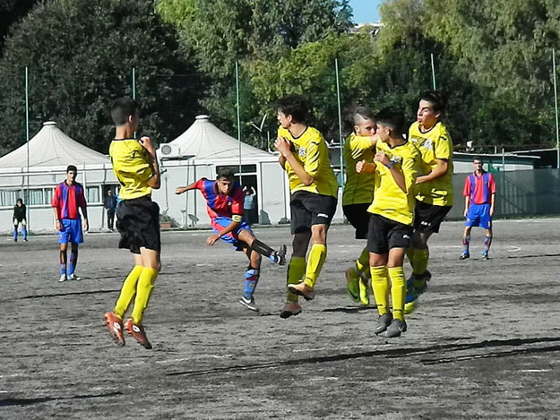 Uno scatto del match - Foto Masia