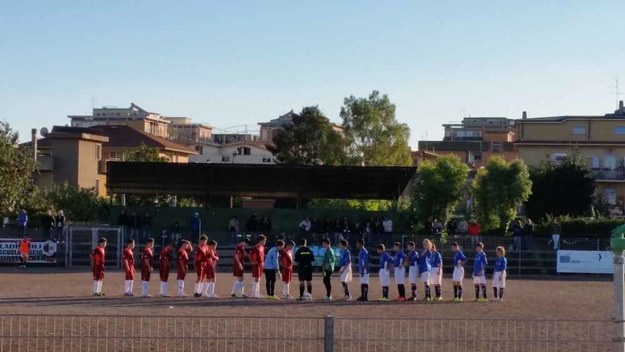 L'entrata in campo al Martini Marescotti foto©GazzettaRegionale